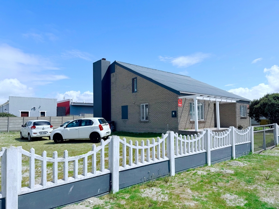 4 Bedroom Property for Sale in Langebaan North Western Cape